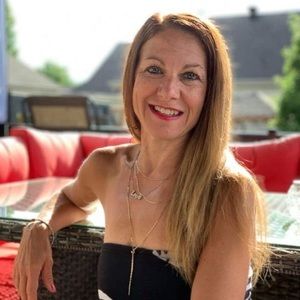 Meet your Posher, Renée